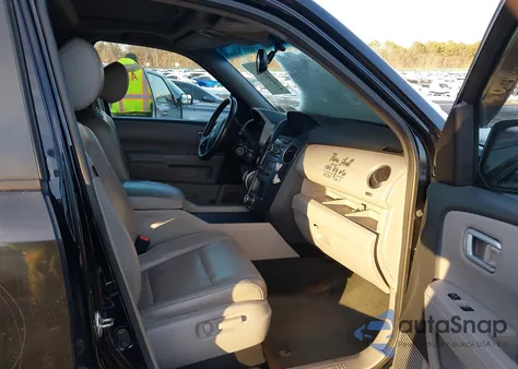 2015 Honda Pilot Ex-L z USA, uszkodzony, nr VIN 5FNYF4H65FB051604